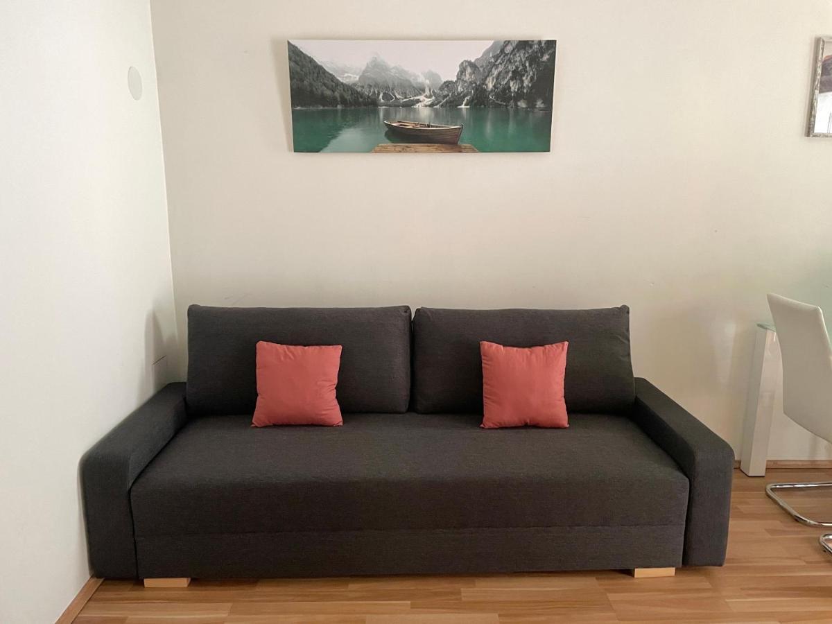 1 Bedroom Apartment Near Central Station Vienna Exterior photo